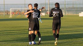 Олимпик в спарринге переиграл Сабаил Рыбки и Эссьена – экс-игрок Челси забил украинцам Олимпик в спарринге переиграл Сабаил Рыбки и Эссьена – экс-игрок Челси забил украинцам