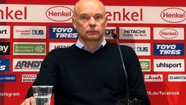 Реслер, который выбил Динамо из Лиги Европы, возглавил последнюю команду Бундеслиги
Реслер, который выбил Динамо из Лиги Европы, возглавил последнюю команду Бундеслиги