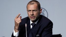 Президент УЕФА Чеферин призвал Англию отказаться от Кубка лиги Президент УЕФА Чеферин призвал Англию отказаться от Кубка лиги