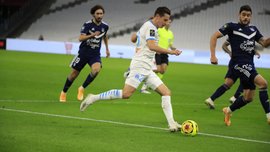 Лига 1: Марсель уверенно разобрался с Бордо, Реймс с двумя удалениями уступил Лорьяну Лига 1: Марсель уверенно разобрался с Бордо, Реймс с двумя удалениями уступил Лорьяну
