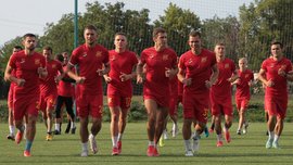 Інгулець показав форму на сезон 2021/22 і презентував нігерійського форварда Інгулець показав форму на сезон 2021/22 і презентував нігерійського форварда