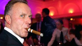 Румменигге назвал лучших в году, обделив только одного из баварцев Румменигге назвал лучших в году, обделив только одного из баварцев