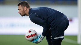 Голкипер Черноморца забыл о футболе на период войны: "Рядом с моим домом прилетела ракета" Голкипер Черноморца забыл о футболе на период войны: "Рядом с моим домом прилетела ракета"