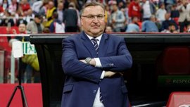 "Це Росія, війна, брудні гроші": тренер збірної Польщі пояснив рішення відмовитися від "раба Москви" "Це Росія, війна, брудні гроші": тренер збірної Польщі пояснив рішення відмовитися від "раба Москви"