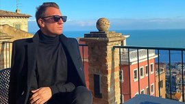 Колишній форвард Барселони та Мілана, від якого Ванда пішла до Ікарді, купує відомий англійський клуб Колишній форвард Барселони та Мілана, від якого Ванда пішла до Ікарді, купує відомий англійський клуб
