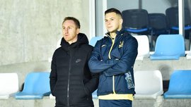 "Очень люблю всю украинскую нацию": экс-легионер УПЛ пожаловал в гости к молодежной сборной "Очень люблю всю украинскую нацию": экс-легионер УПЛ пожаловал в гости к молодежной сборной