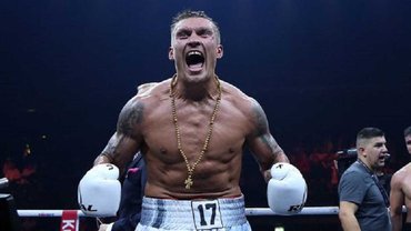 Александр Усик и футбол: как сборная Украины потеряла потенциального игрока, а Динамо заполучило рейтингового товарища Александр Усик и футбол: как сборная Украины потеряла потенциального игрока, а Динамо заполучило рейтингового товарища