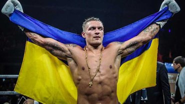 Как футбольный мир отреагировал на победу Усика: "Он одолел россиянина в самом сердце Москвы!" Как футбольный мир отреагировал на победу Усика: "Он одолел россиянина в самом сердце Москвы!"