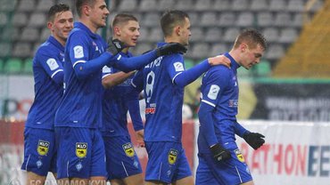 Хто кращий форвард для Динамо: Бєсєдін чи Вербіч – вражаючі цифри і думка Циганкова Хто кращий форвард для Динамо: Бєсєдін чи Вербіч – вражаючі цифри і думка Циганкова
