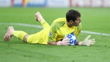 Касільяс повторив неймовірне досягнення Роналду в Лізі чемпіонів Касільяс повторив неймовірне досягнення Роналду в Лізі чемпіонів