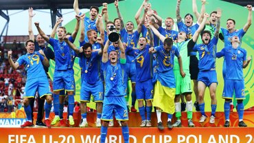 Україна U-20 – Південна Корея U-20: українці – чемпіони світу 2019, Лунін, Супряга і Ко феєрять, Петраков всіх переграв Україна U-20 – Південна Корея U-20: українці – чемпіони світу 2019, Лунін, Супряга і Ко феєрять, Петраков всіх переграв