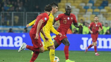 Україна – Португалія: Маліновський пояснив значну кількість помилок нашої команди Україна – Португалія: Маліновський пояснив значну кількість помилок нашої команди