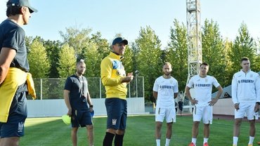 Шевченко объявил список игроков на октябрьские матчи сборной Украины – есть один новичок Шевченко объявил список игроков на октябрьские матчи сборной Украины – есть один новичок