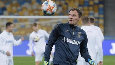 Пятов завершить кар'єру у збірній України після Євро-2020 Пятов завершить кар'єру у збірній України після Євро-2020