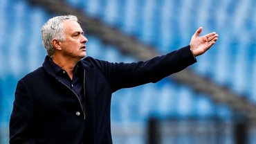 "Це вже не футбол": Моурінью влаштував істерику після скандальної кінцівки проти "потворної" Дженоа