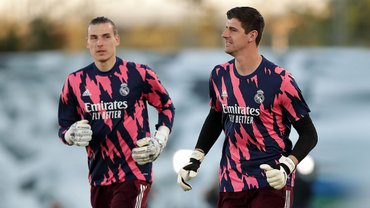 Одноклубники українців, чемпіони і несподіванки – France Football оголосив номінантів на найкращого воротаря 2022 року Одноклубники українців, чемпіони і несподіванки – France Football оголосив номінантів на найкращого воротаря 2022 року