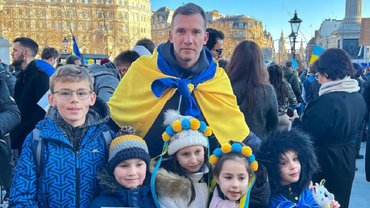 "З Москви – до незалежної України": Шевченко – про жахи війни, національну ідентичність, почуття вини та футбол у Львові "З Москви – до незалежної України": Шевченко – про жахи війни, національну ідентичність, почуття вини та футбол у Львові