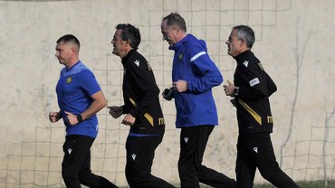 Петраков дебютував за Вірменію з історичного моменту та поразки Туреччині, приниження Білорусі: відбір Євро-2024 Петраков дебютував за Вірменію з історичного моменту та поразки Туреччині, приниження Білорусі: відбір Євро-2024