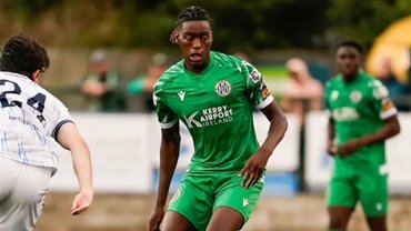 Экс-игрока ПСЖ выгнали из команды через 4 дня после трансфера за кражу из магазина