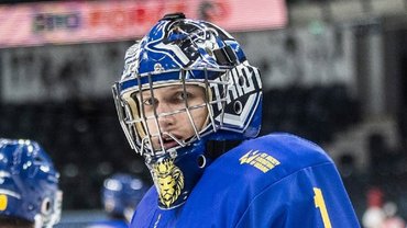 Вратарь сборной Украины по хоккею подписал контракт с канадским клубом