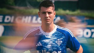 Клуб Фабрегаса официально подписал чемпиона Европы