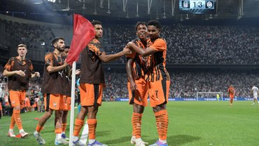 Шахтар може прискорити відхід Довбика з Роми – гравець "гірників" готовий покинути клуб