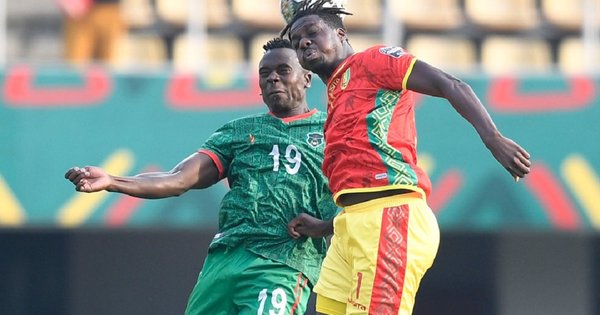 African Cup of Nations: Guinea beats Malawi inspired by colorful fans, Morocco beats Ghana thumbnail