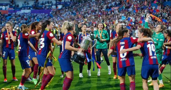 Барселона выиграла женский Кубок Испании, победив в финале 8:0 – церемония награждения шокировала футболисток — Футбол 24