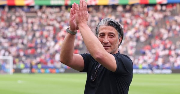 “Ми показали, як можемо грати”: тренер збірної Швейцарії поділився емоціями після виходу в чвертьфінал Євро-2024 – Футбол 24