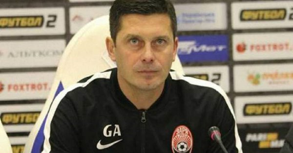Відомий футбольний клуб Дніпро оголосив про свого головного суперника у гонці за звання чемпіона Української Прем'єр-ліги, акцентуючи увагу на тому, що до кінця сезону залишилося всього сім поєдинків.
