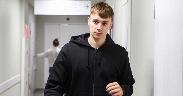 Шовковський висловлює свої міркування про Бражка, пояснюючи, чому Суркіс не зміг виправдати очікування, сподіваючись лише на власні рішення.