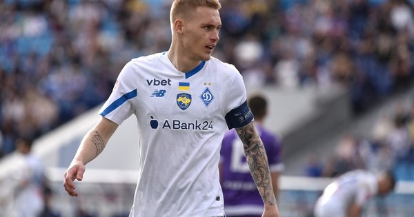 Буяльський мав можливість перейти до МЛС ще під час минулого зимового трансферного вікна, однак Суркіс розповів цікаву історію про те, як вдалося зберегти цього ключового гравця в команді.