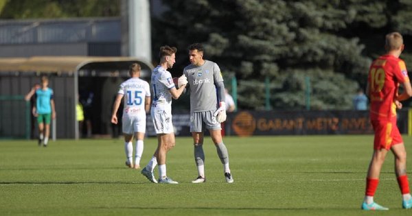 Головні новини 3 травня: Шахтар офіційно віддав титул, гравець збірної України вилетів у 3-й дивізіон, шок ПСЖ і Баварії