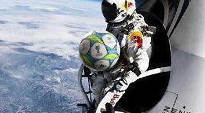 Серхио рамос мяч в космос