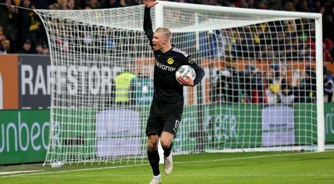 Холанд оформив хет-трик за 20 хвилин у першій грі за Борусію Д – дебют року у відеоогляді матчу проти Аугсбурга