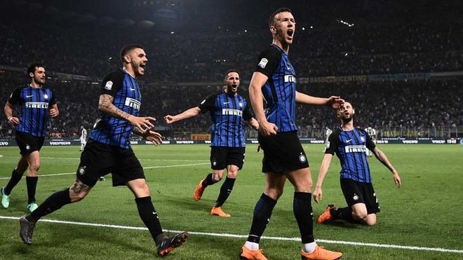 Інтер представив домашню форму на сезон 2018/19 - Футбол 24